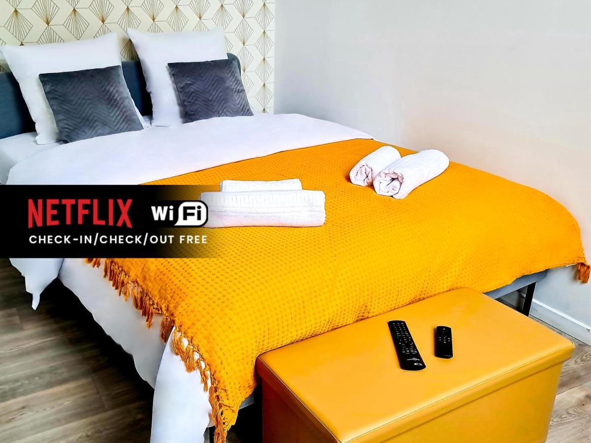 Ng Suitehome - Lille I Tourcoing Winoc - Appartement T2 - Netflix - Wifi - Cuisine - Parking Gratuit Εξωτερικό φωτογραφία